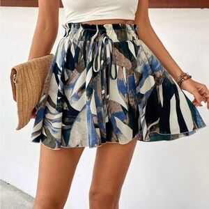 NEW shorts paperbag style elastic waist